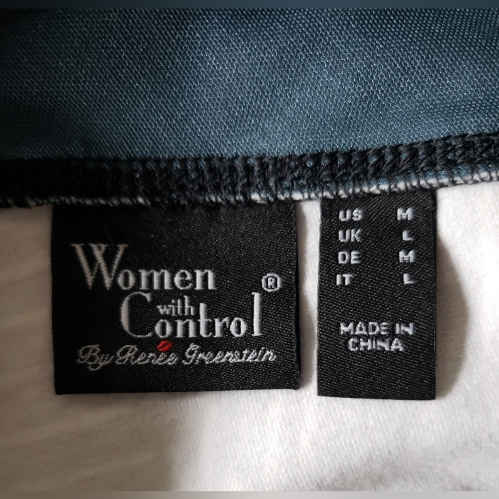 Women With Control, Capris, Size M, Not Used, Bl&W - Picture 2 of 5